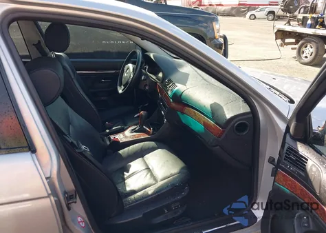 2000 BMW 528Ia from USA, damaged, VIN WBADM6346YGU23446